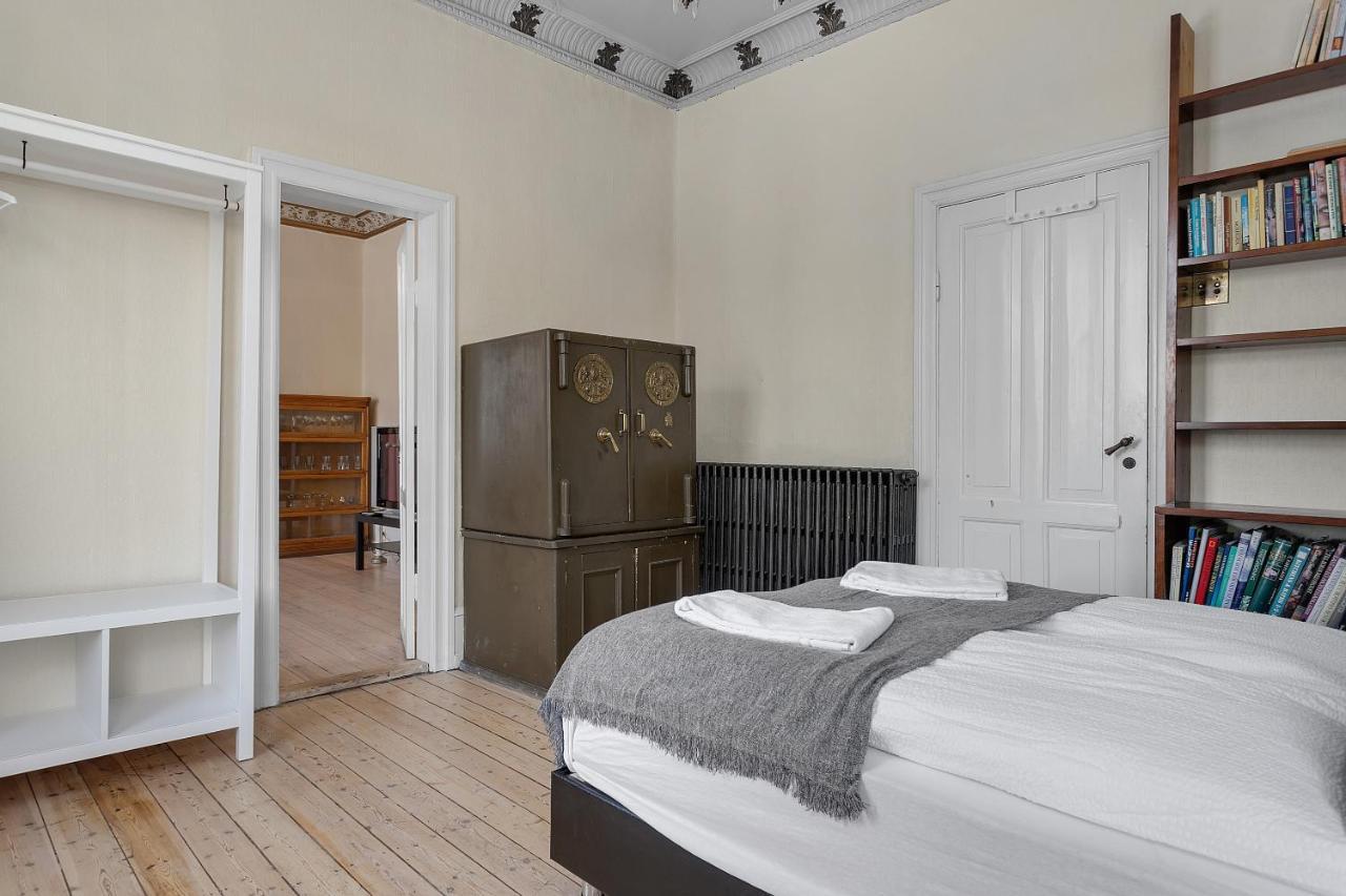 Sudurgata - Authentic Reykjavik Style Apartment Bagian luar foto