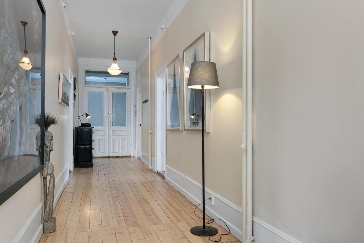 Sudurgata - Authentic Reykjavik Style Apartment Bagian luar foto