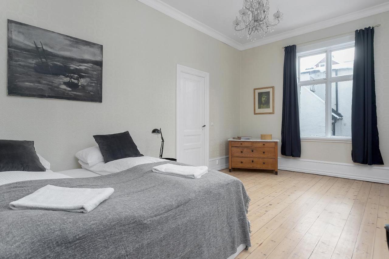 Sudurgata - Authentic Reykjavik Style Apartment Bagian luar foto
