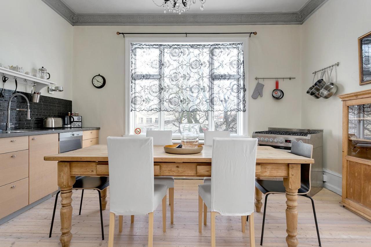 Sudurgata - Authentic Reykjavik Style Apartment Bagian luar foto